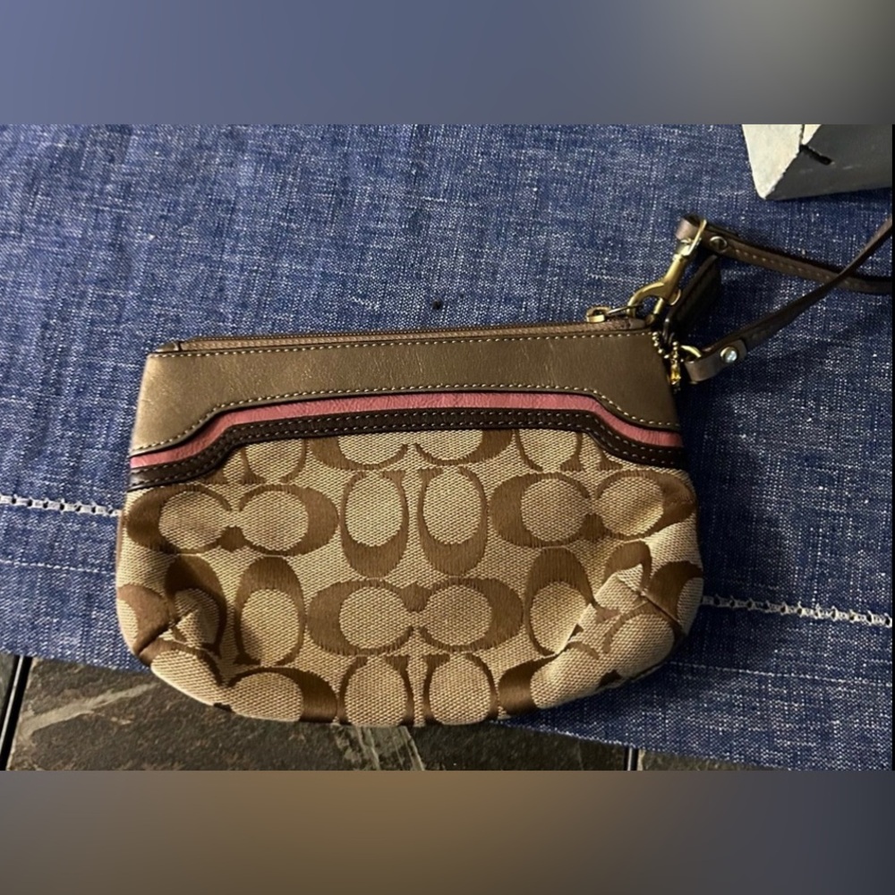 Coach wallet